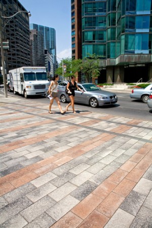 Toronto (USA), Front Street University Avenue 