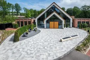 Umbriano Crematorium Laren NL 2475 066
