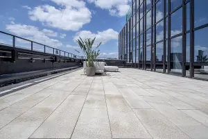 Westendtower Frankfurt 02657 30.webp