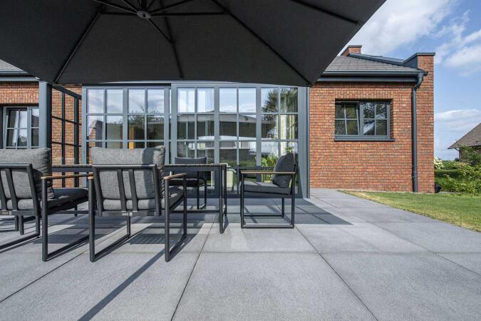 Umbriano Grauanthrazit gemasert