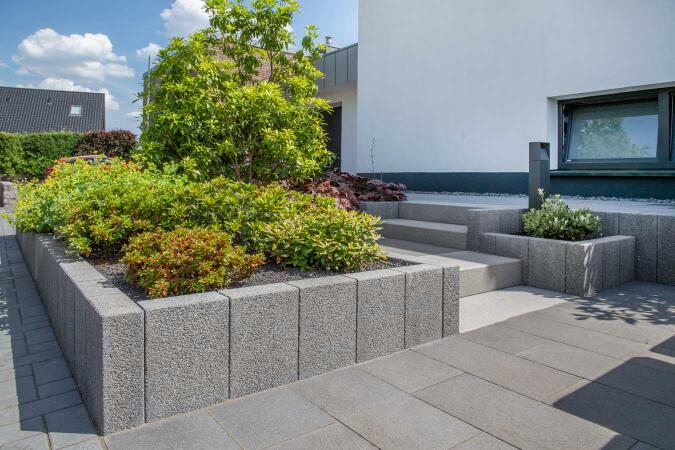 Umbriano Grauanthrazit gemasert