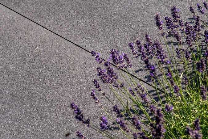 Umbriano Grauanthrazit gemasert