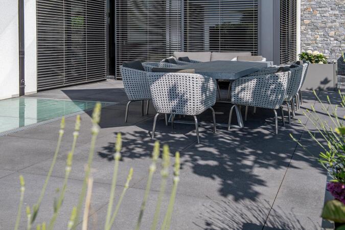 Umbriano Grauanthrazit gemasert