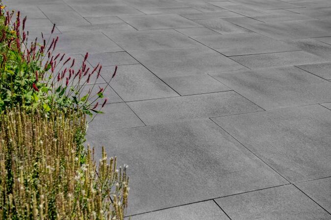 Umbriano Grauanthrazit gemasert