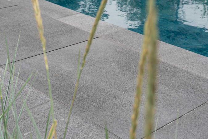 Umbriano Grauanthrazit gemasert