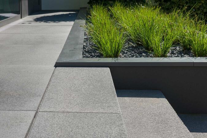 Umbriano Grauanthrazit gemasert